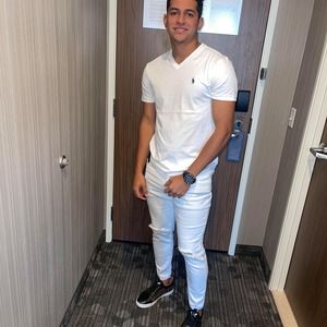 Meet your Posher, Alejandro